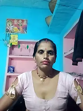 Snapshot of Mohni_cute chatting on 1, 11, 2025 Mohni cute online show from 1, 11, 2025