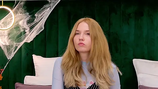 Snapshot of MelissaLiss chatting on 21, 10, 2025 MelissaLiss online show from 21, 10, 2025