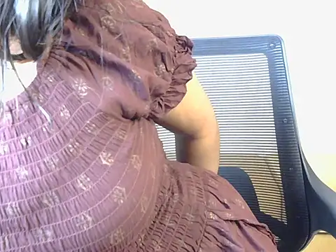 baby-panda4 online show from 16, 10, 2025