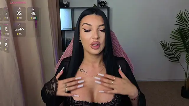 Snapshot of Raven_Ink chatting on 20, 10, 2025 Raven Ink online show from 20, 10, 2025