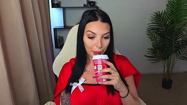 Snapshot of Raven_Ink chatting on 31, 10, 2025 Raven Ink online show from 31, 10, 2025