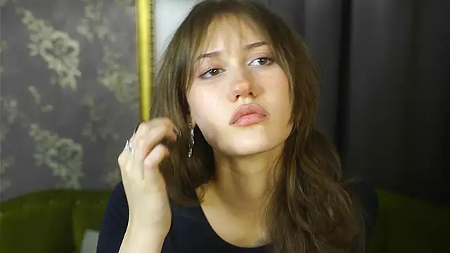 ArianaArtus online show from 2, 10, 2025