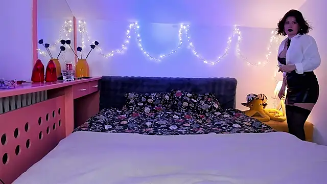 Me-Dea online show from 28, 3, 2026