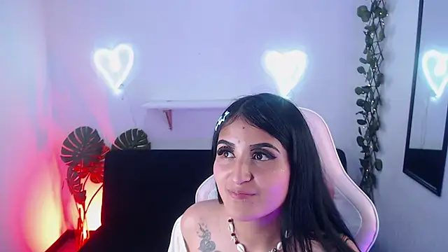 Snapshot of Lexy_Storm_18 chatting on 7, 11, 2025 Lexy Storm 18 online show from 7, 11, 2025