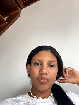 Snapshot of Mari_aa155 chatting on 29, 9, 2025 Mari aa155 online show from 29, 9, 2025