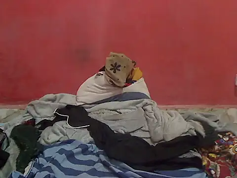 Snapshot of RoseNaya chatting on 4, 11, 2025 RoseNaya online show from 4, 11, 2025