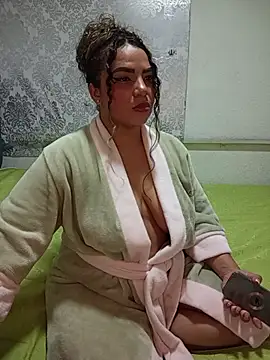 Snapshot of scarlet_queen__ chatting on 24, 10, 2025 scarlet queen online show from 24, 10, 2025