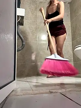 camila knight online show from 13, 12, 2025