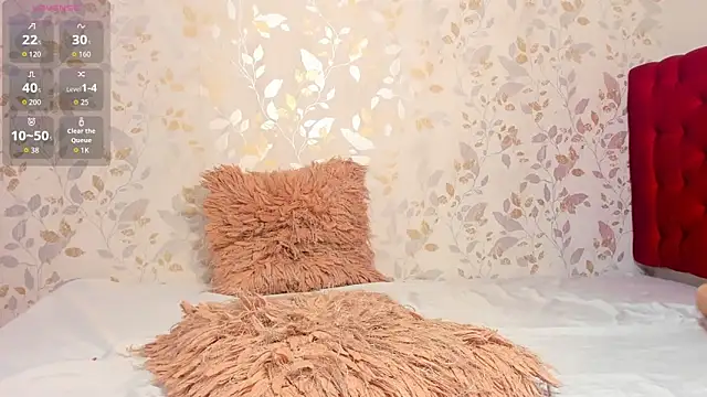 Snapshot of Luciaoregon chatting on 14, 11, 2025 Luciaoregon online show from 14, 11, 2025