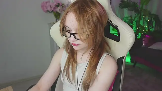 Snapshot of Staymonica chatting on 6, 2, 2026 Staymonica online show from 6, 2, 2026