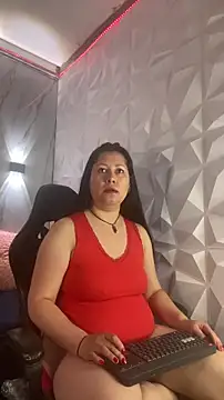 Snapshot of Marianasmitt chatting on 5, 11, 2025 Marianasmitt online show from 5, 11, 2025