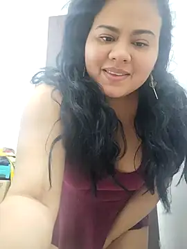 Snapshot of Tania_cruz_ chatting on 6, 5, 2026 Tania cruz online show from 6, 5, 2026