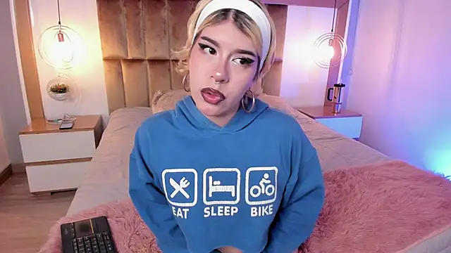 Snapshot of SamyShark chatting on 15, 1, 2026 SamyShark online show from 15, 1, 2026