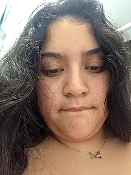 Khloekiss online show from 18, 10, 2025