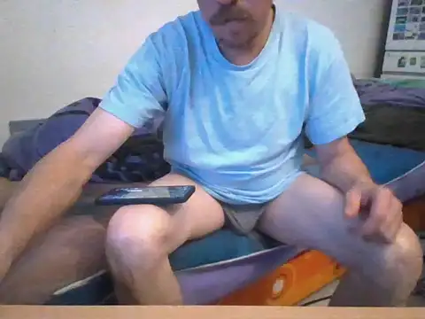 Snapshot of honzinka83 chatting on 3, 10, 2025 honzinka83 online show from 3, 10, 2025