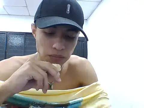 Felix outs online show from 7, 10, 2025