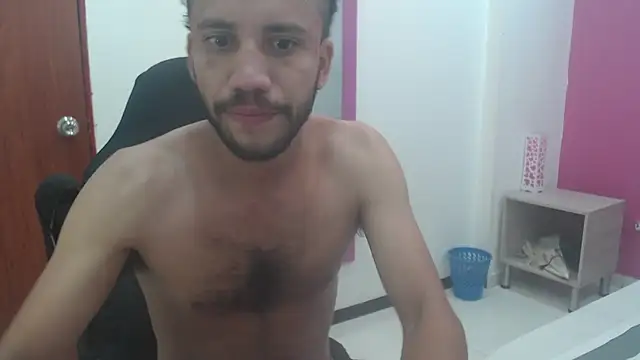 Juan FelipeX01 online show from 16, 10, 2025