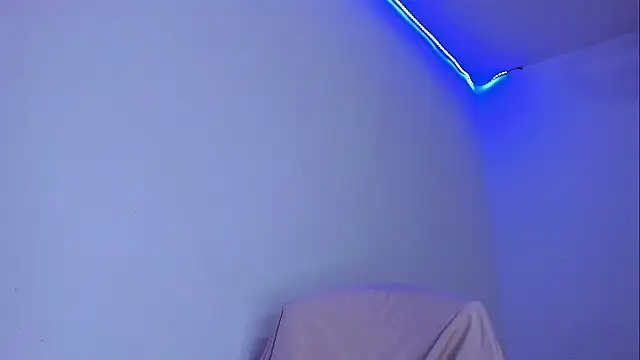 Lia0109 online show from 4, 12, 2025