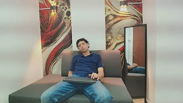 Snapshot of ISRAEL_GRAY chatting on 27, 10, 2025 ISRAEL GRAY online show from 27, 10, 2025