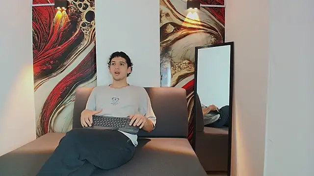 Snapshot of ISRAEL_GRAY chatting on 4, 11, 2025 ISRAEL GRAY online show from 4, 11, 2025