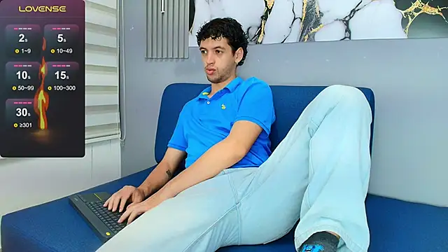 Snapshot of ISRAEL_GRAY chatting on 10, 11, 2025 ISRAEL GRAY online show from 10, 11, 2025