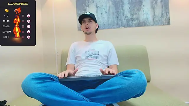 Snapshot of ISRAEL_GRAY chatting on 15, 11, 2025 ISRAEL GRAY online show from 15, 11, 2025