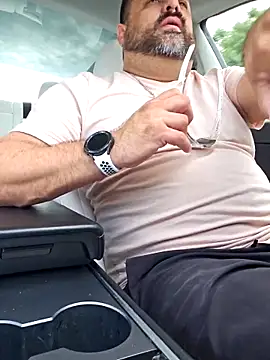 Snapshot of Roddog18 chatting on 5, 2, 2026 Roddog18 online show from 5, 2, 2026