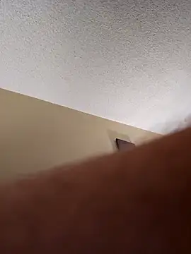 Snapshot of Roddog18 chatting on 15, 2, 2026 Roddog18 online show from 15, 2, 2026