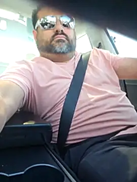 Snapshot of Roddog18 chatting on 25, 3, 2026 Roddog18 online show from 25, 3, 2026