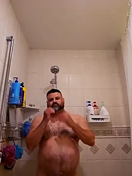 Snapshot of Roddog18 chatting on 11, 4, 2026 Roddog18 online show from 11, 4, 2026