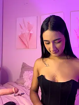 Snapshot of Nikolbrice chatting on 8, 10, 2025 Nikolbrice online show from 8, 10, 2025