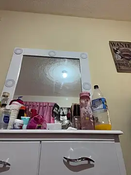 Miichii online show from 17, 11, 2025