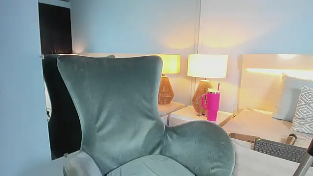 IamEvaGate online show from 27, 4, 2026