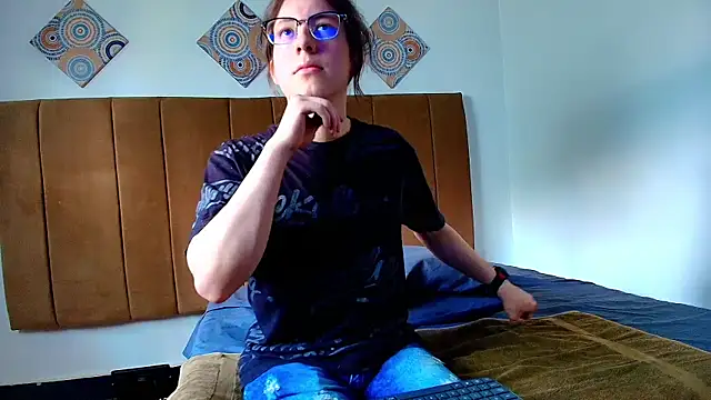 Snapshot of SnowyX_ chatting on 15, 10, 2025 SnowyX online show from 15, 10, 2025