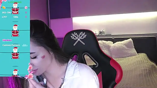 Snapshot of AlmaryKim chatting on 25, 12, 2024 AlmaryKim online show from 25, 12, 2024