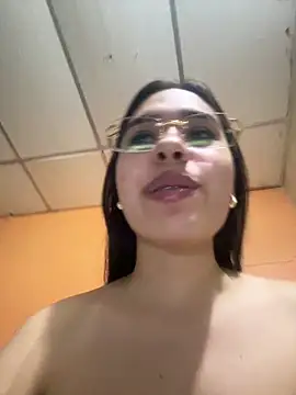 Brianna bunny05 online show from 21, 6, 2026