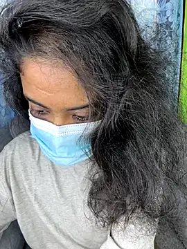 Snapshot of SukiyamaAsia chatting on 16, 11, 2025 SukiyamaAsia online show from 16, 11, 2025