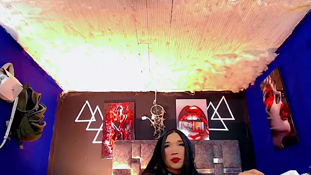 Snapshot of Fersexy_Dolls chatting on 6, 10, 2025 Fersexy Dolls online show from 6, 10, 2025