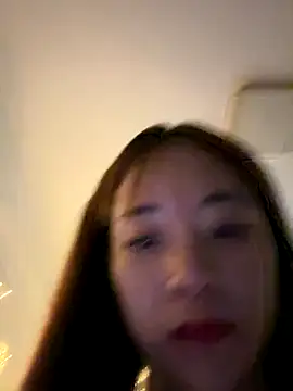 jun-xinh09 online show from 3, 10, 2025