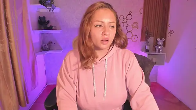 EvelynVega0 online show from 6, 11, 2025