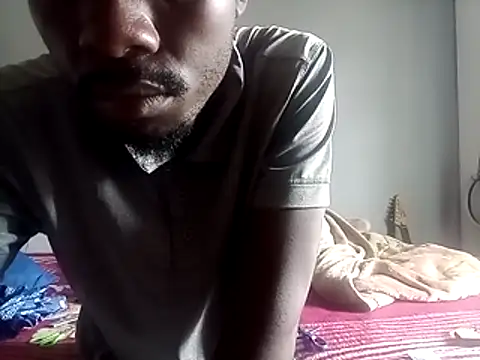 Snapshot of biGgslong01 chatting on 28, 3, 2026 biGgslong01 online show from 28, 3, 2026