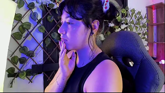 Snapshot of Kora_Red69 chatting on 8, 4, 2026 Kora Red69 online show from 8, 4, 2026
