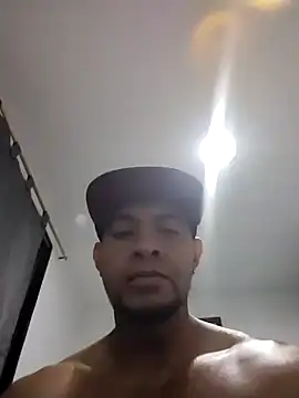 Snapshot of brunolex chatting on 18, 10, 2025 brunolex online show from 18, 10, 2025
