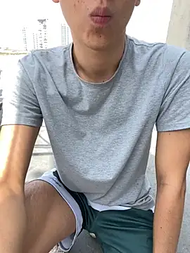 Snapshot of LiamMyst chatting on 8, 2, 2026 LiamMyst online show from 8, 2, 2026