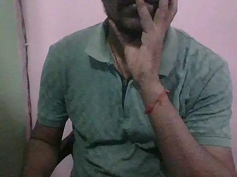 Snapshot of DesiLoverOnCam chatting on 2, 10, 2025 DesiLoverOnCam online show from 2, 10, 2025