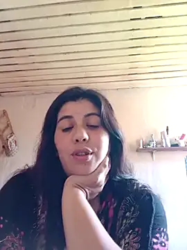 Benditofetiche online show from 5, 12, 2025