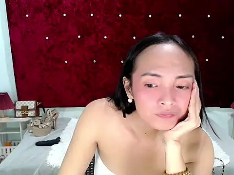 Snapshot of xAsianTOPModelx chatting on 1, 10, 2025 xAsianTOPModelx online show from 1, 10, 2025