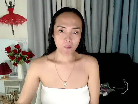 Snapshot of xAsianTOPModelx chatting on 9, 11, 2025 xAsianTOPModelx online show from 9, 11, 2025