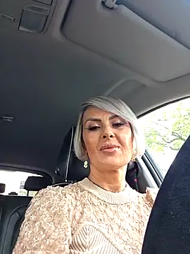 Snapshot of KirraWhite chatting on 18, 10, 2025 KirraWhite online show from 18, 10, 2025