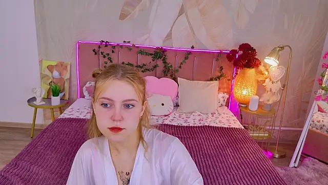 Snapshot of Stellahaart chatting on 7, 10, 2025 Stellahaart online show from 7, 10, 2025